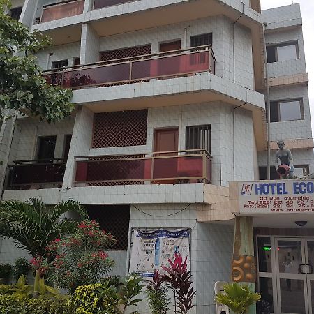 Hotel Ecole Avenida โลเม ภายนอก รูปภาพ